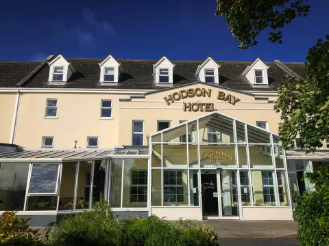 The front of the Hodson Bay Hotel